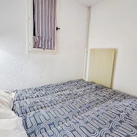4 Pers Piscine Climatisee Агд